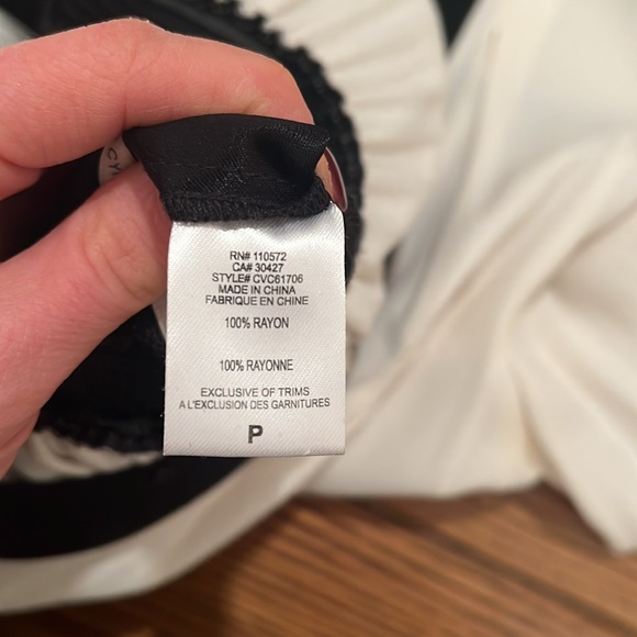 Twelfth Street By Cynthia Vincent - Picture 10 of 11